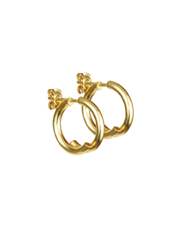 1.06 petite earring vermeil
